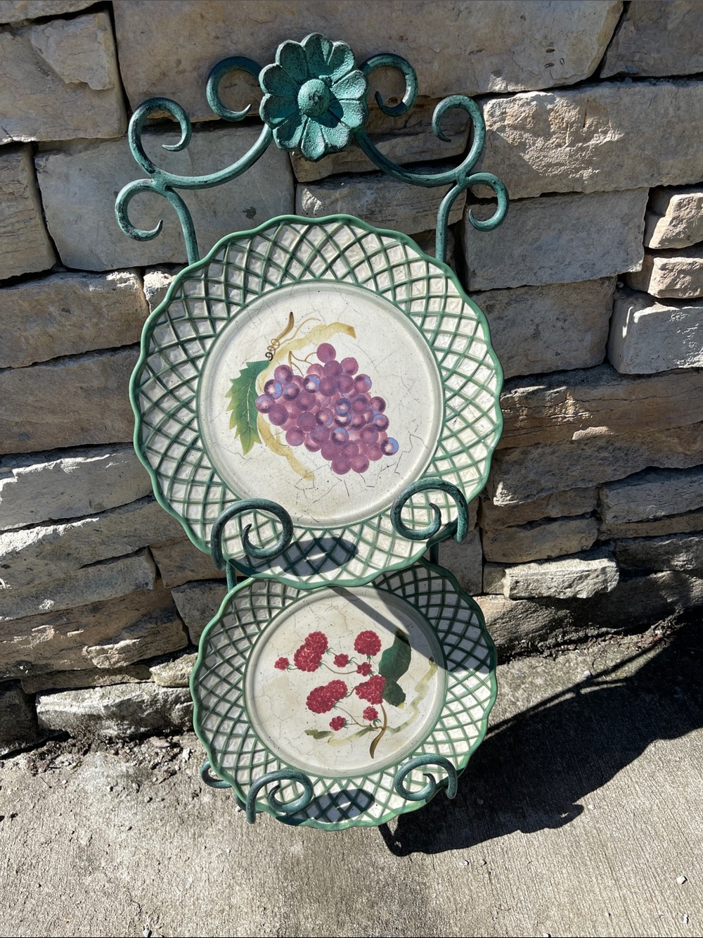 Green Floral Grape & Berry Decorative Serving Plates with wall mounted holder